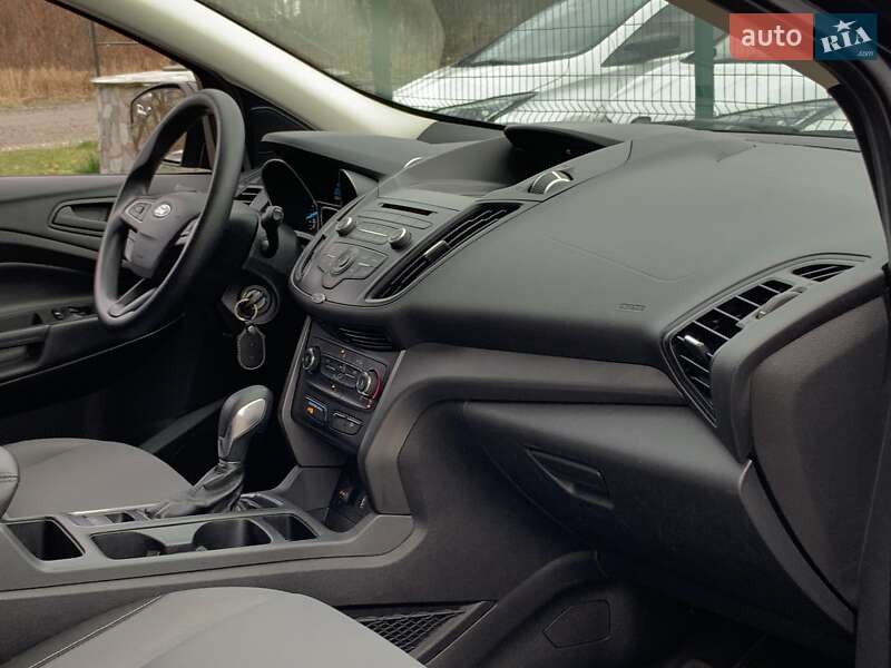 Позашляховик / Кросовер Ford Escape 2018 в Бердичеві