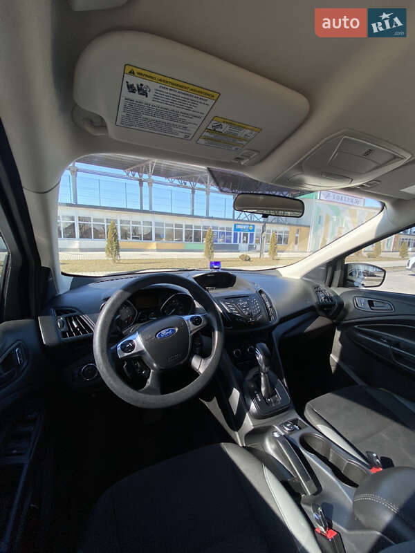 Позашляховик / Кросовер Ford Escape 2014 в Чемерівцях