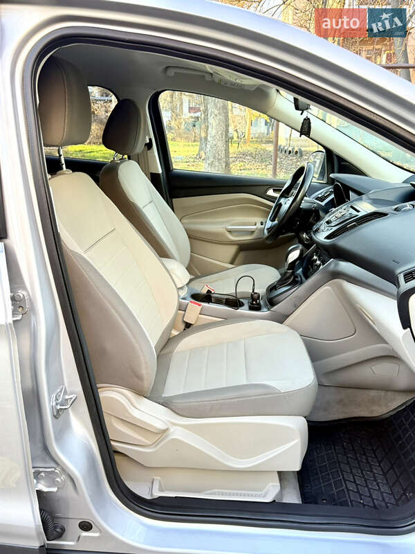 Внедорожник / Кроссовер Ford Escape 2014 в Одессе