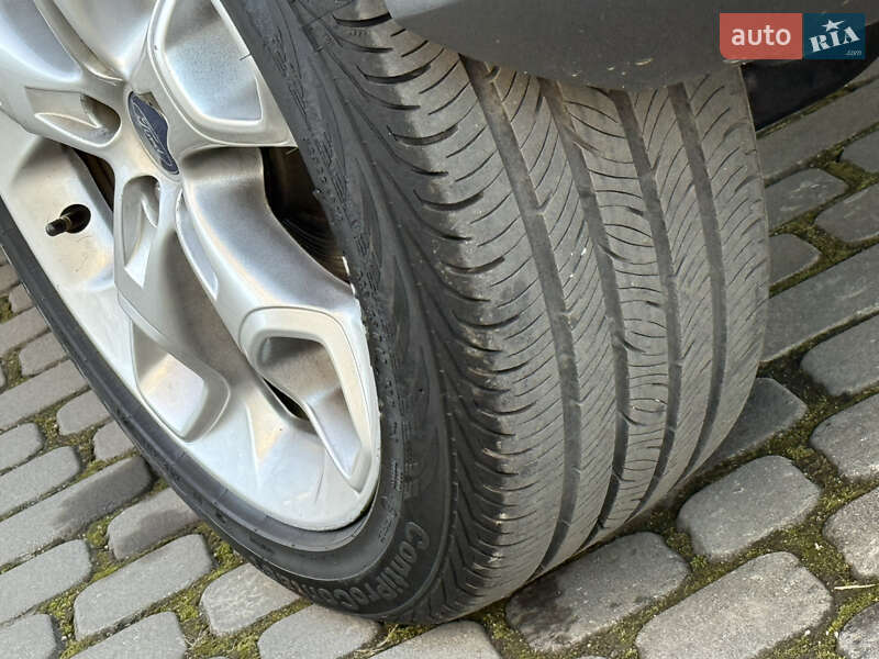 Внедорожник / Кроссовер Ford Escape 2016 в Дрогобыче фото 33 Внедорожник / Кроссовер Ford Escape 2016 в Дрогобыче