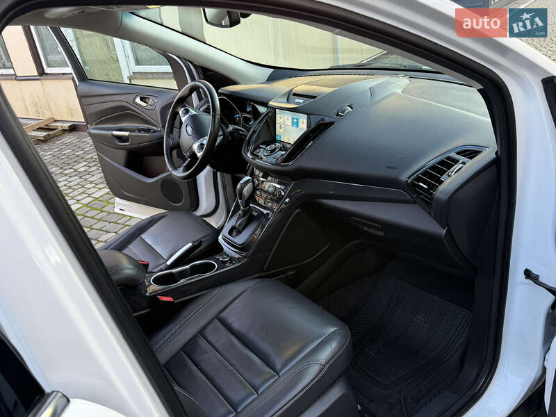 Внедорожник / Кроссовер Ford Escape 2016 в Дрогобыче фото 56 Внедорожник / Кроссовер Ford Escape 2016 в Дрогобыче