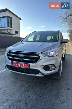 Позашляховик / Кросовер Ford Escape 2018 в Києві