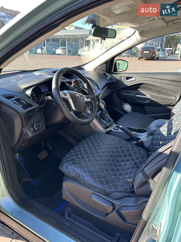 Позашляховик / Кросовер Ford Escape 2013 в Києві фото 10 Позашляховик / Кросовер Ford Escape 2013 в Києві