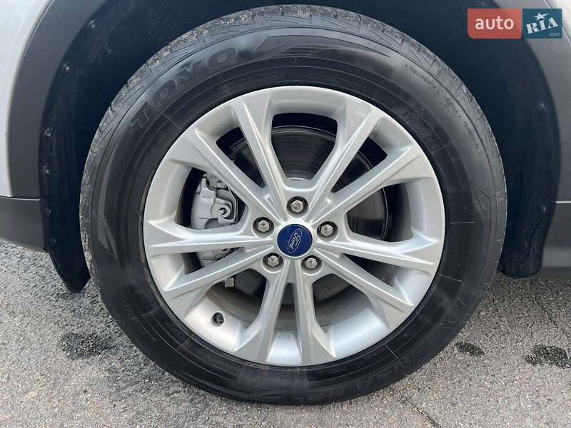 Внедорожник / Кроссовер Ford Escape 2018 в Днепре фото 36 Внедорожник / Кроссовер Ford Escape 2018 в Днепре