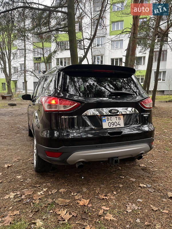 Внедорожник / Кроссовер Ford Escape 2014 в Новояворовске
