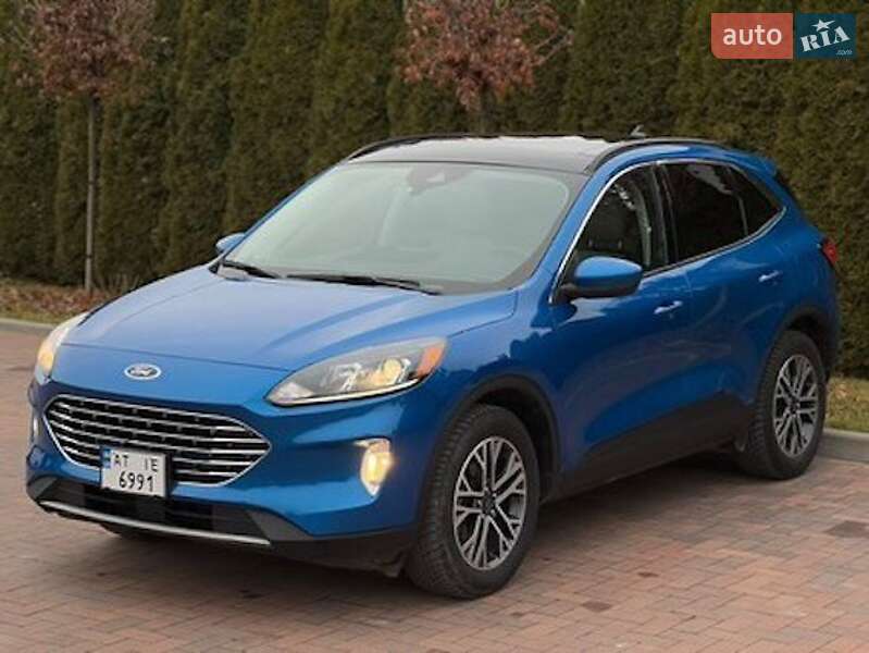 Внедорожник / Кроссовер Ford Escape 2020 в Ивано-Франковске