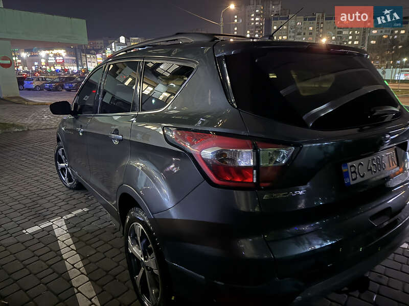 Внедорожник / Кроссовер Ford Escape 2016 в Львове фото 5 Внедорожник / Кроссовер Ford Escape 2016 в Львове