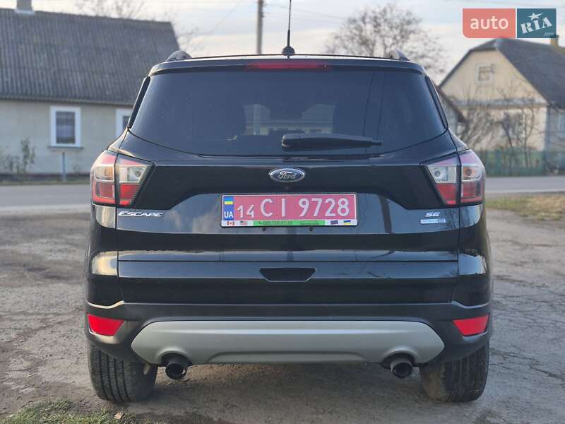 Внедорожник / Кроссовер Ford Escape 2018 в Дубно