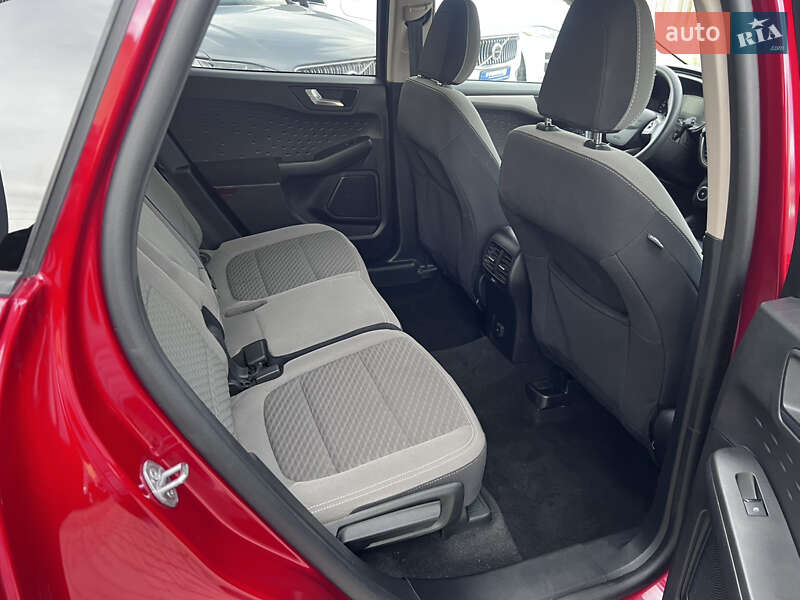 Внедорожник / Кроссовер Ford Escape 2020 в Нововолынске фото 49 Внедорожник / Кроссовер Ford Escape 2020 в Нововолынске