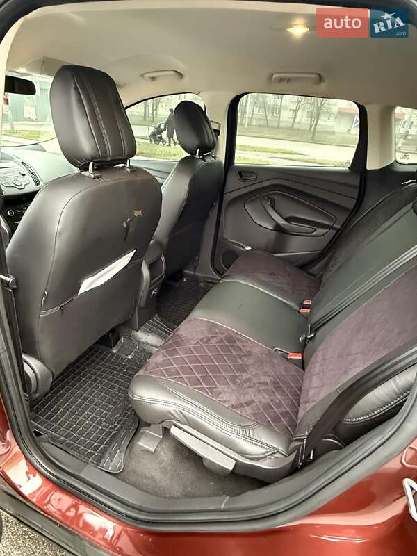 Позашляховик / Кросовер Ford Escape 2018 в Харкові