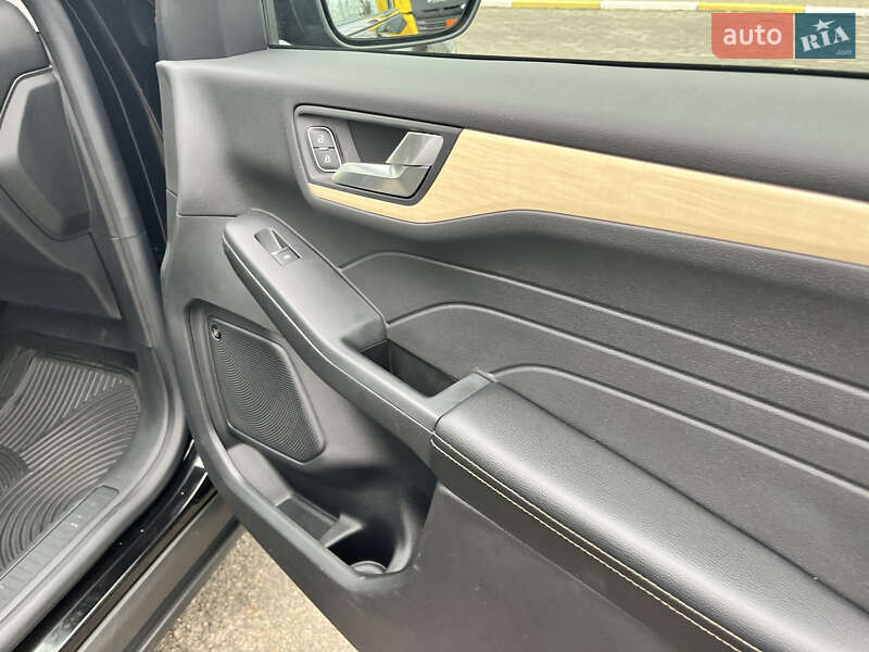 Внедорожник / Кроссовер Ford Escape 2022 в Василькове