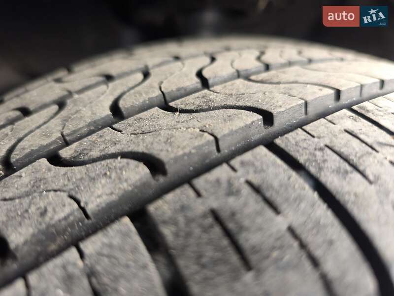 Внедорожник / Кроссовер Ford Escape 2020 в Стрые