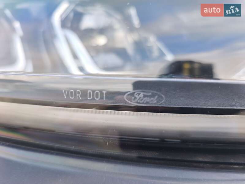 Внедорожник / Кроссовер Ford Escape 2020 в Стрые