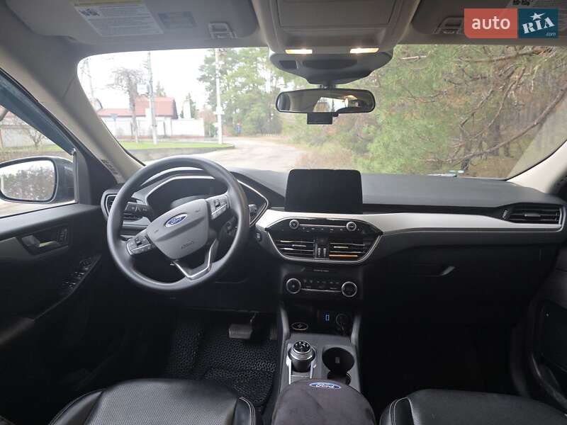 Внедорожник / Кроссовер Ford Escape 2020 в Днепре