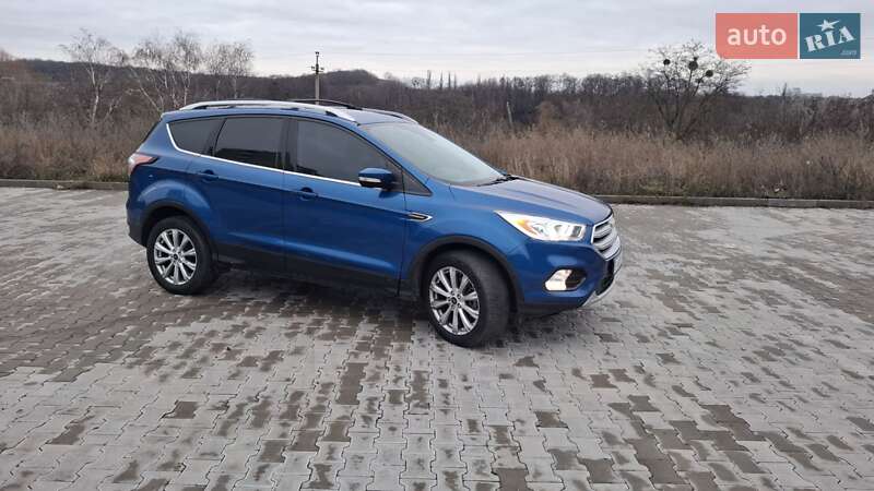 Позашляховик / Кросовер Ford Escape 2018 в Полтаві