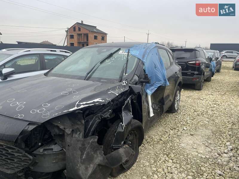 Позашляховик / Кросовер Ford Escape 2020 в Львові