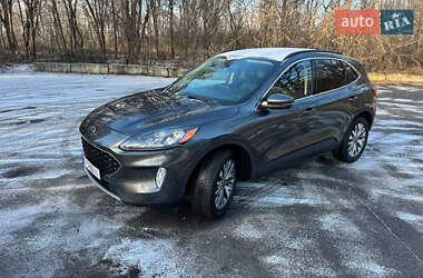 Позашляховик / Кросовер Ford Escape 2020 в Полтаві