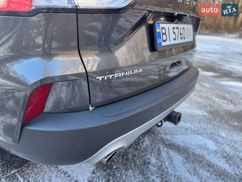 Позашляховик / Кросовер Ford Escape 2020 в Полтаві