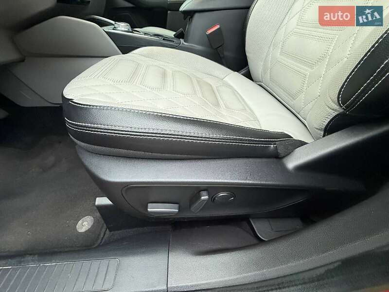 Позашляховик / Кросовер Ford Escape 2023 в Києві фото 30 Позашляховик / Кросовер Ford Escape 2023 в Києві