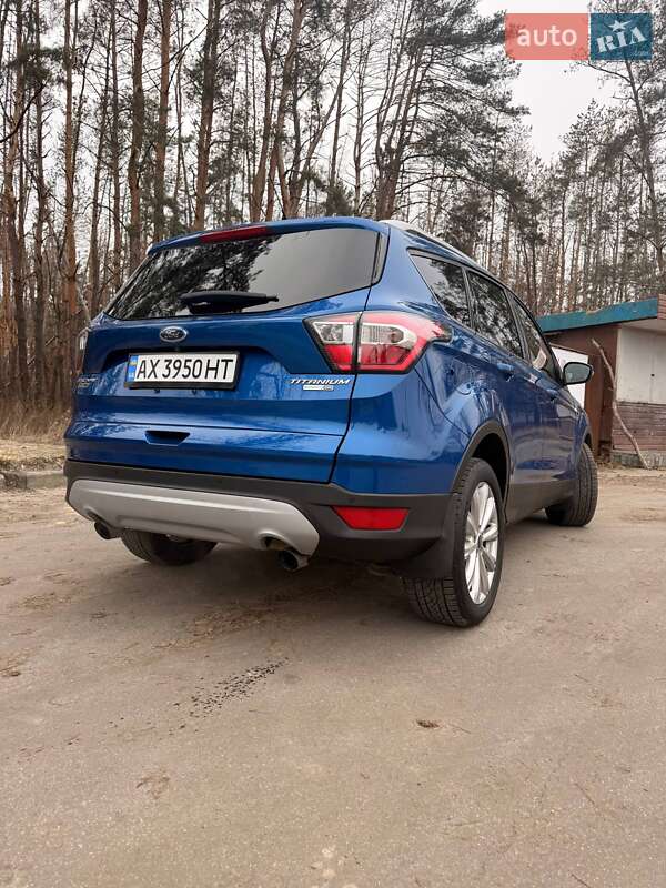 Позашляховик / Кросовер Ford Escape 2016 в Харкові
