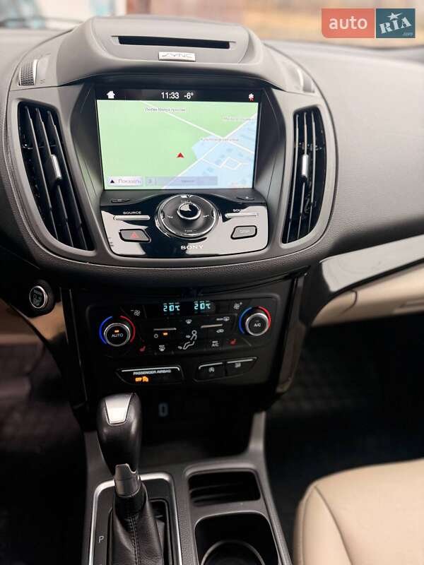 Позашляховик / Кросовер Ford Escape 2016 в Харкові