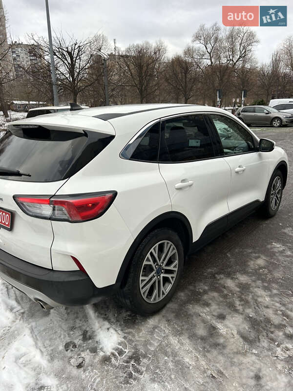Позашляховик / Кросовер Ford Escape 2022 в Києві