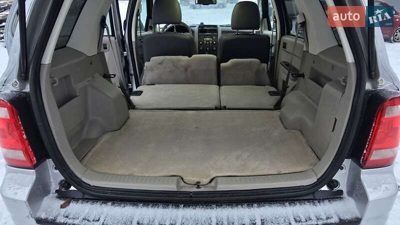 Позашляховик / Кросовер Ford Escape 2010 в Харкові