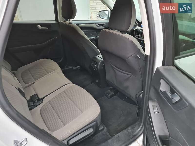 Позашляховик / Кросовер Ford Escape 2021 в Києві фото 12 Позашляховик / Кросовер Ford Escape 2021 в Києві