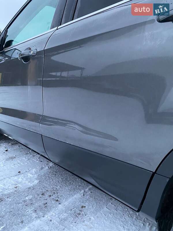 Позашляховик / Кросовер Ford Escape 2015 в Копичинці