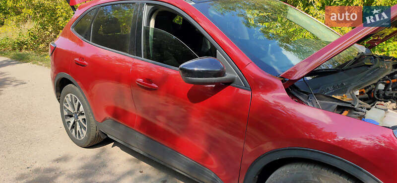 Позашляховик / Кросовер Ford Escape 2020 в Одесі