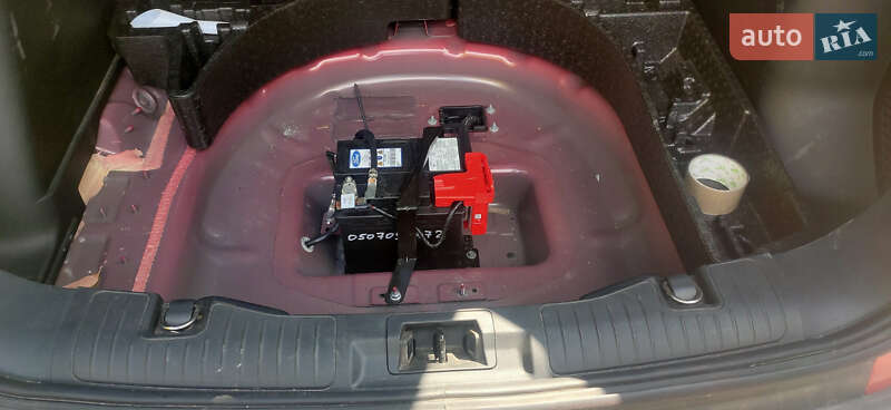 Позашляховик / Кросовер Ford Escape 2020 в Одесі