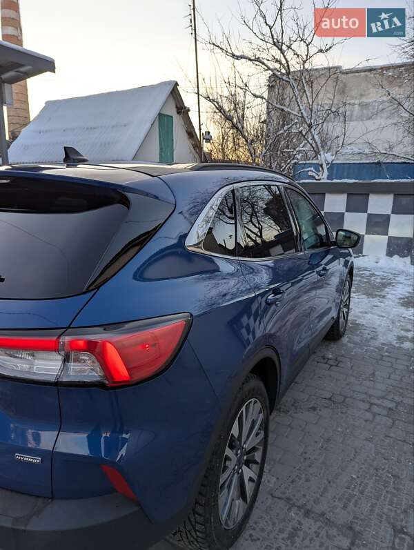 Внедорожник / Кроссовер Ford Escape 2022 в Хмельницком