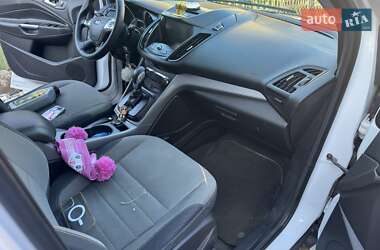 Внедорожник / Кроссовер Ford Escape 2014 в Ужгороде