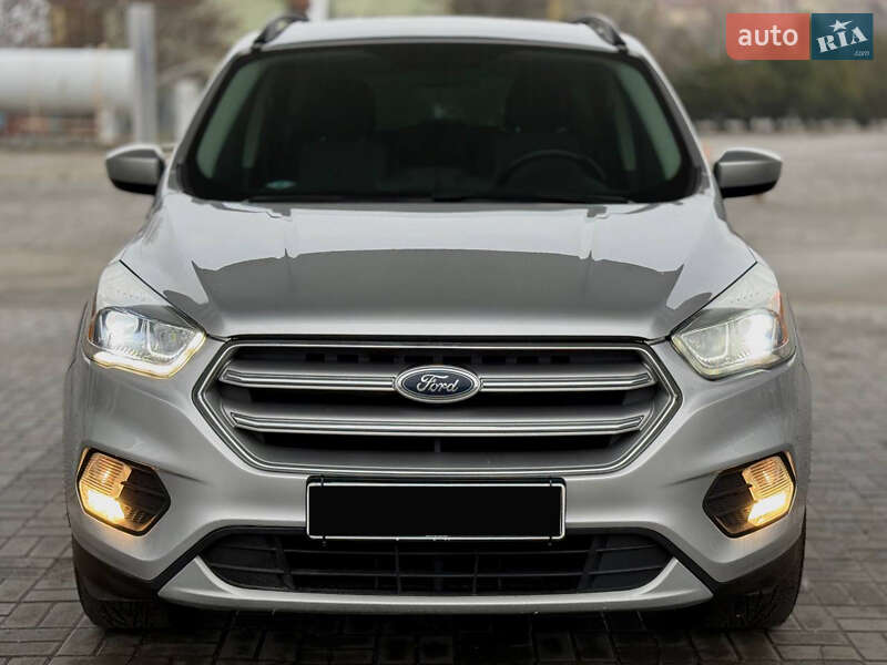 Внедорожник / Кроссовер Ford Escape 2017 в Кривом Роге фото 3 Внедорожник / Кроссовер Ford Escape 2017 в Кривом Роге