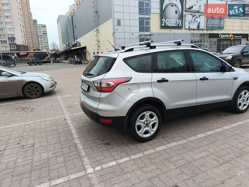 Позашляховик / Кросовер Ford Escape 2016 в Києві фото 5 Позашляховик / Кросовер Ford Escape 2016 в Києві