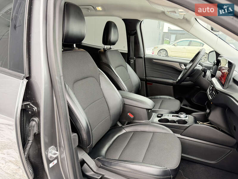 Позашляховик / Кросовер Ford Escape 2023 в Києві