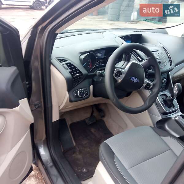 Внедорожник / Кроссовер Ford Escape 2015 в Сумах фото 6 Внедорожник / Кроссовер Ford Escape 2015 в Сумах