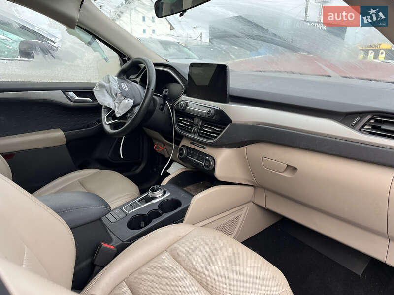 Внедорожник / Кроссовер Ford Escape 2020 в Львове