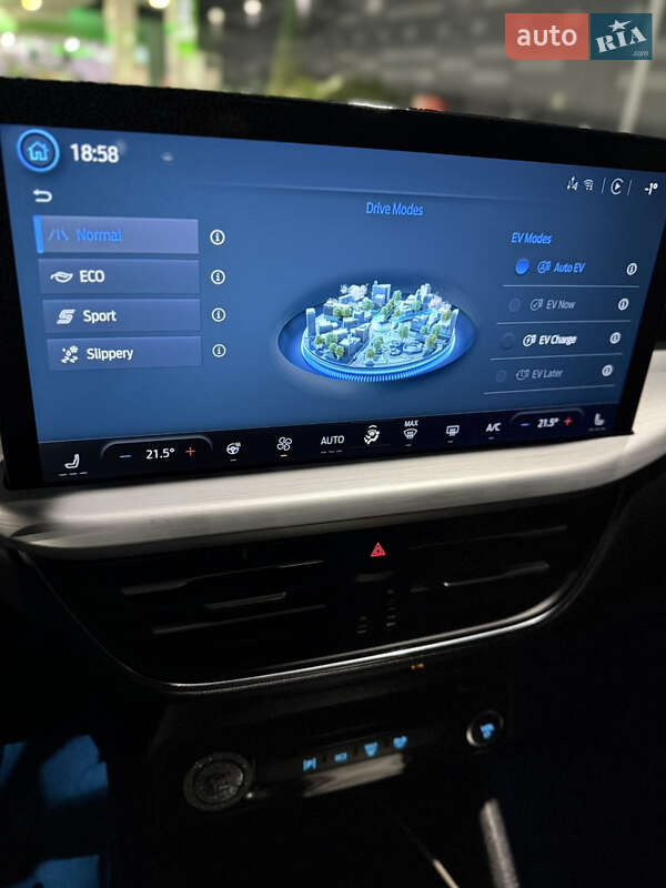 Внедорожник / Кроссовер Ford Escape 2023 в Киеве