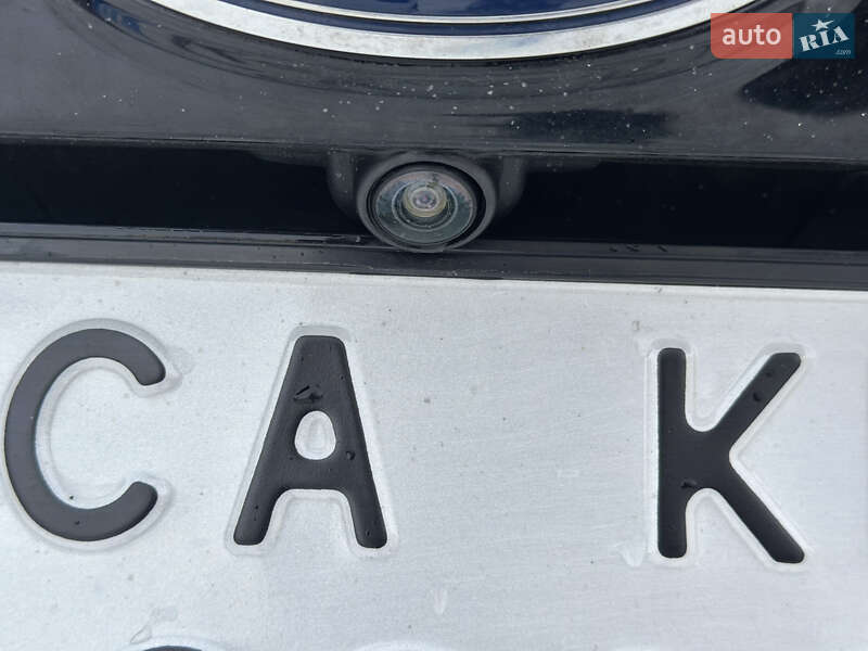 Позашляховик / Кросовер Ford Escape 2017 в Черкасах