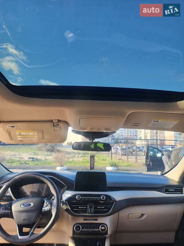 Позашляховик / Кросовер Ford Escape 2019 в Запоріжжі фото 8 Позашляховик / Кросовер Ford Escape 2019 в Запоріжжі