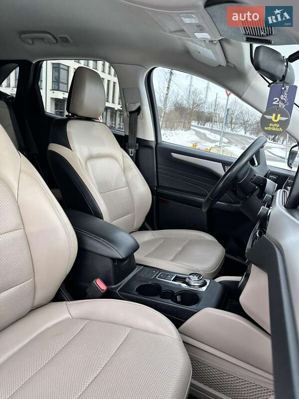 Внедорожник / Кроссовер Ford Escape 2021 в Львове фото 15 Внедорожник / Кроссовер Ford Escape 2021 в Львове