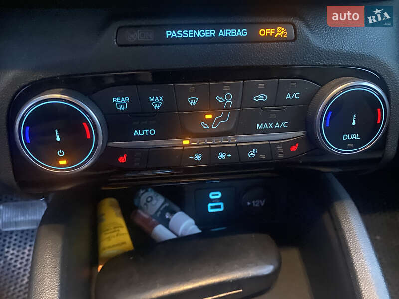 Позашляховик / Кросовер Ford Escape 2022 в Івано-Франківську