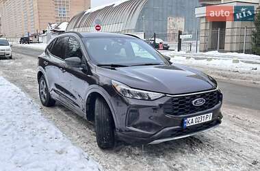 Внедорожник / Кроссовер Ford Escape 2023 в Киеве
