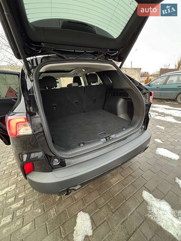 Внедорожник / Кроссовер Ford Escape 2021 в Запорожье