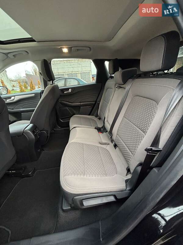 Внедорожник / Кроссовер Ford Escape 2021 в Запорожье