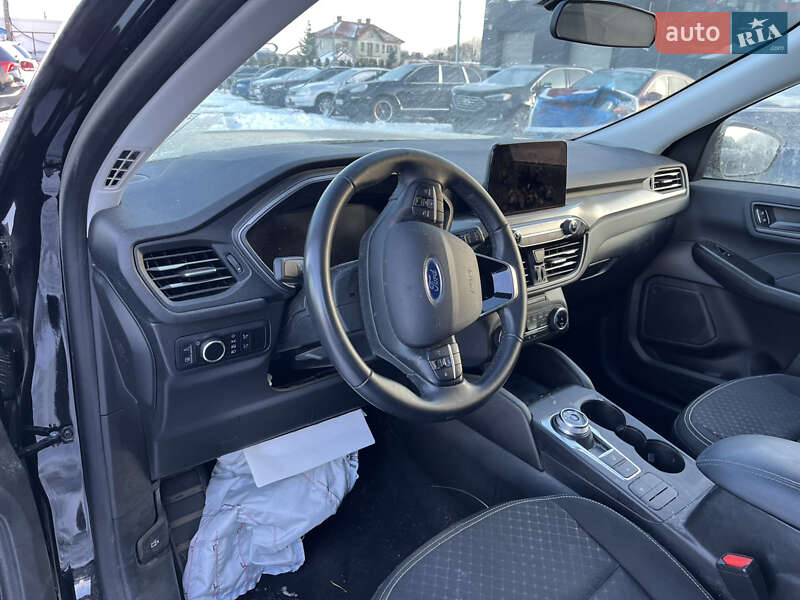 Позашляховик / Кросовер Ford Escape 2023 в Львові