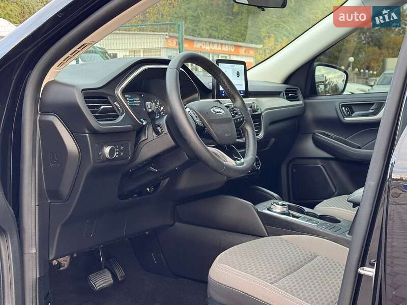 Внедорожник / Кроссовер Ford Escape 2022 в Запорожье