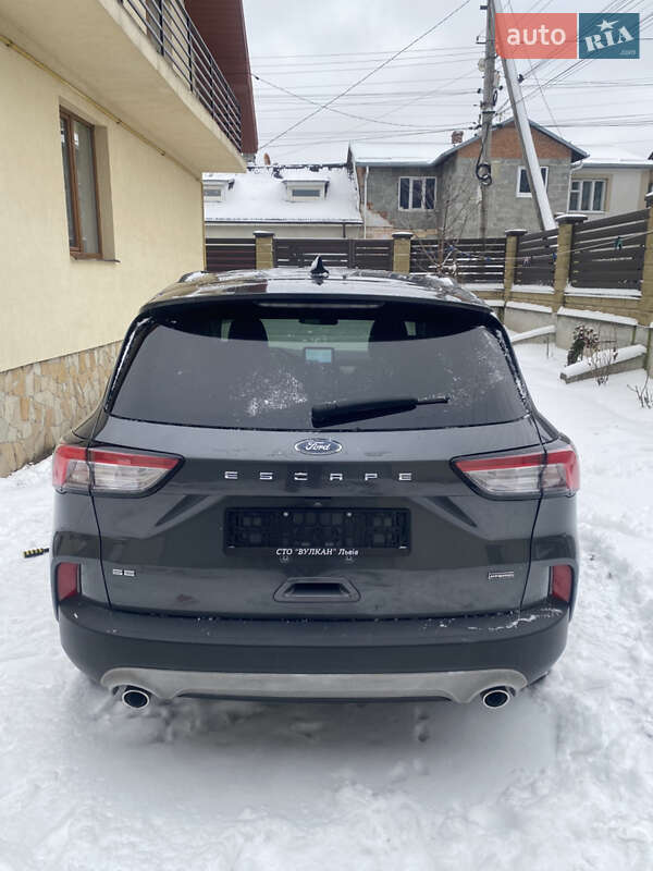 Позашляховик / Кросовер Ford Escape 2020 в Львові