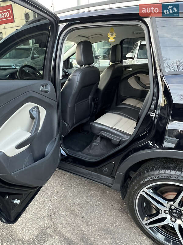 Внедорожник / Кроссовер Ford Escape 2018 в Одессе